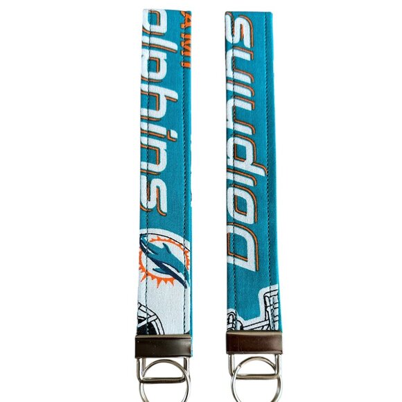 Keychain Wristlet Style FOB Miami Dolphins Theme Handmade Brand New - Picture 1 of 1